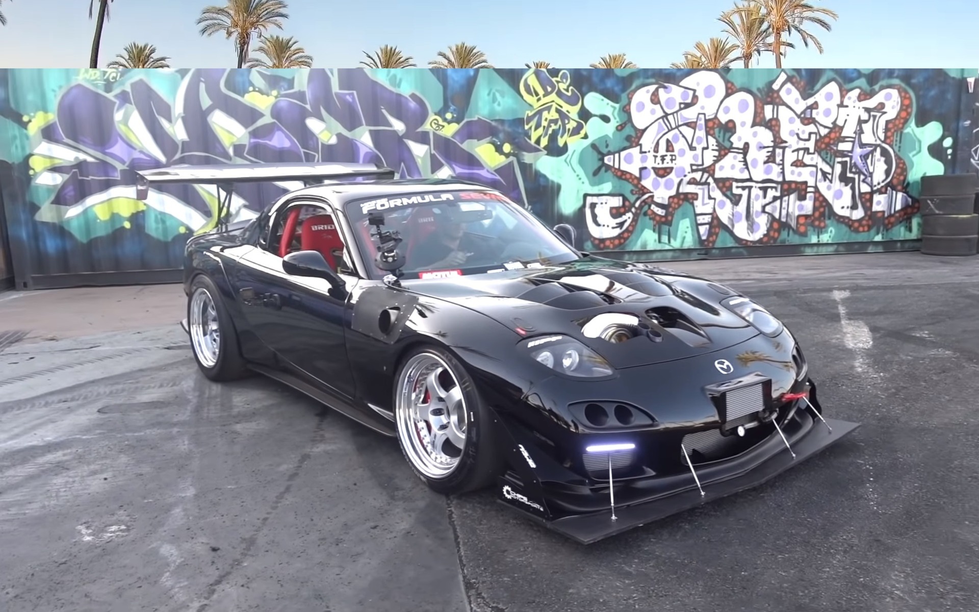Here's a Mazda RX-7 with Four Rotors, 1,000 Hp and Mad Sound