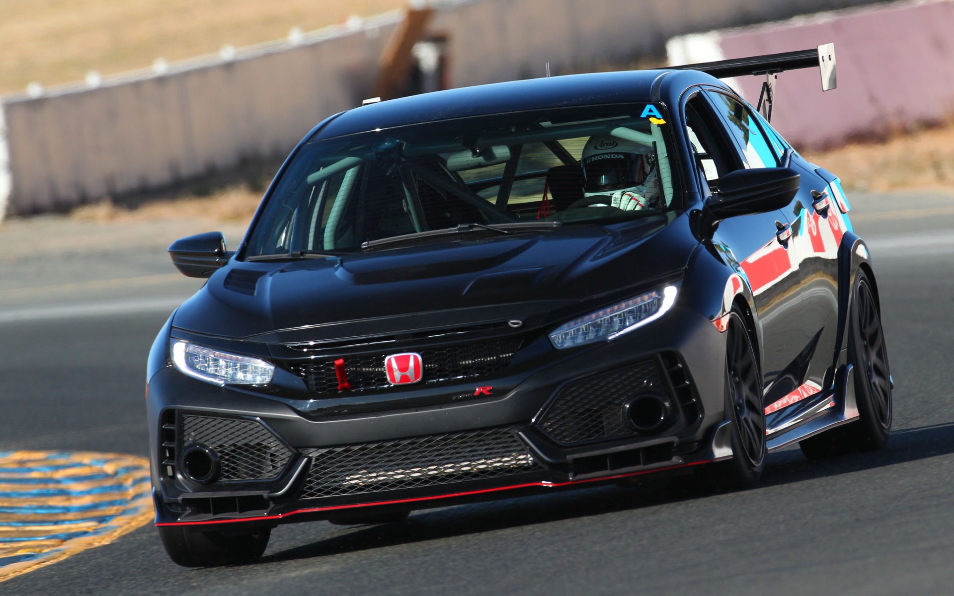 Honda Unveils Civic Type R TC Race Car - The Car Guide