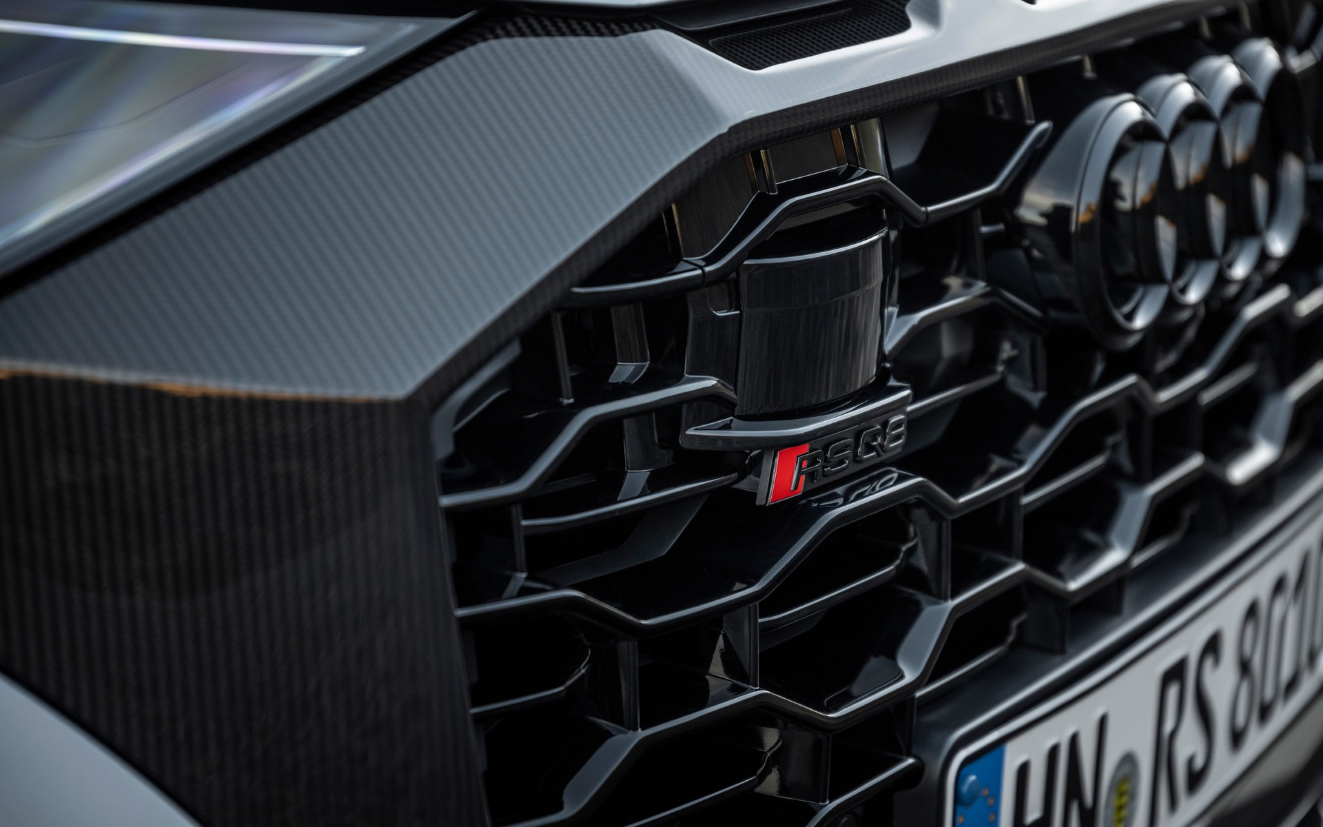 <p>Audi RS Q8&nbsp;2020</p>