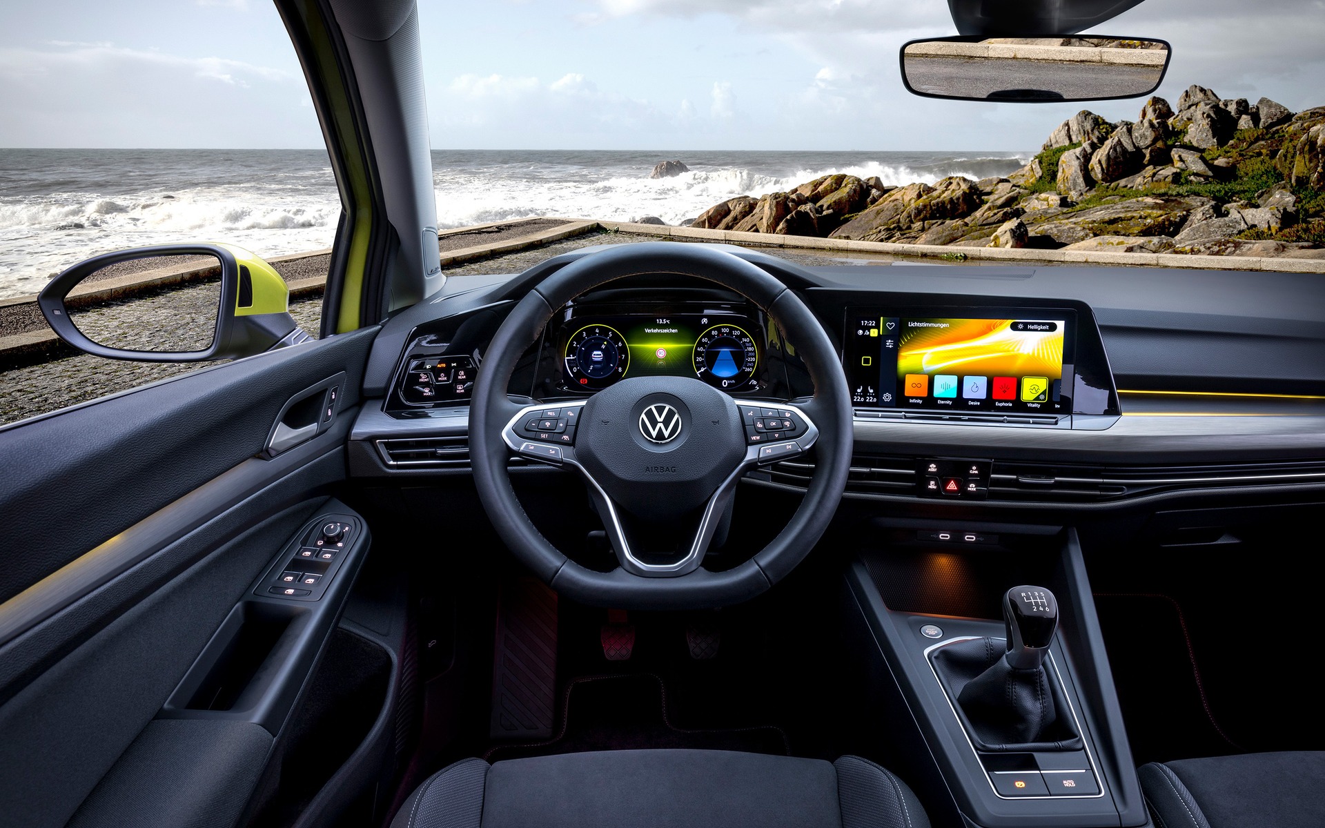 <p>Volkswagen Golf Mark 8&nbsp;2022</p>