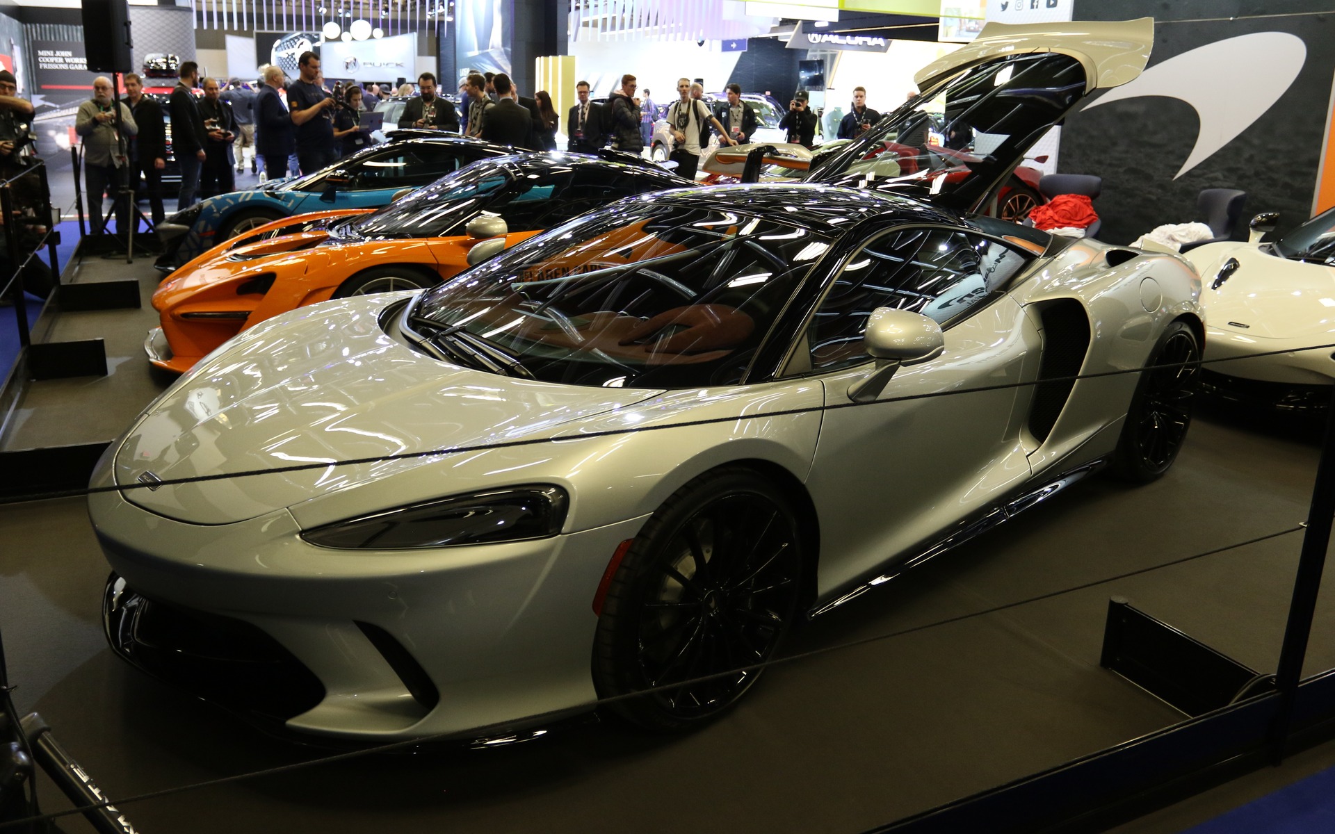 <p>McLaren GT</p>