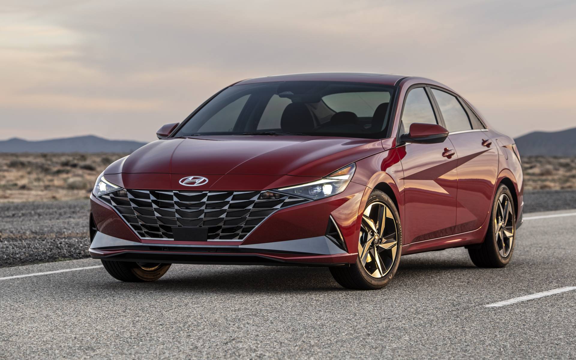 2021 Hyundai Elantra Unveiled with Killer Looks, Hybrid Model The Car