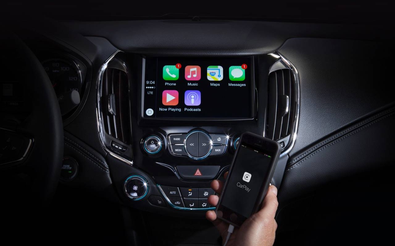 Android Auto et Apple CarPlay