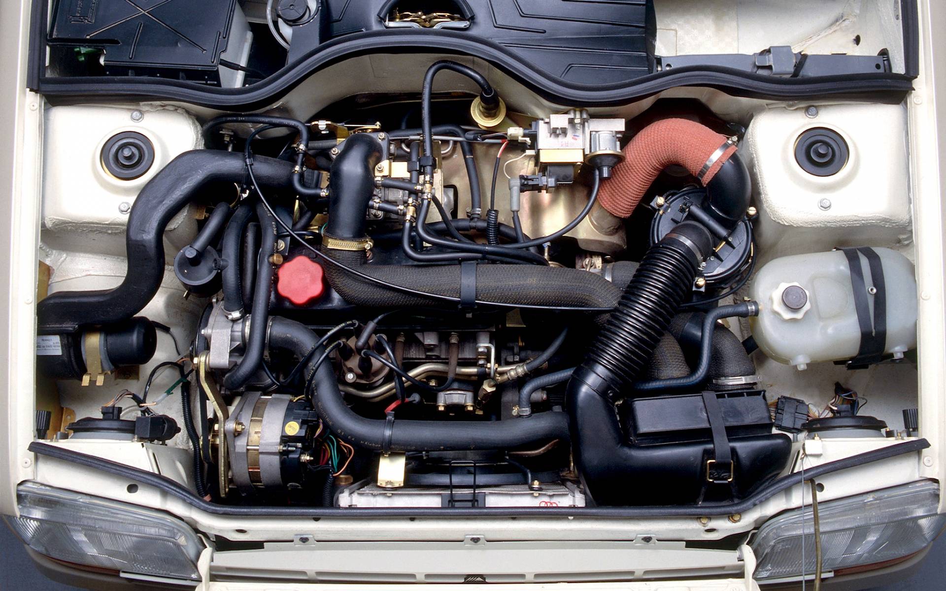 Renault 5 GT Turbo utilisé avant pare-brise Fenêtre Essuie-Glace Mécanisme et moteur