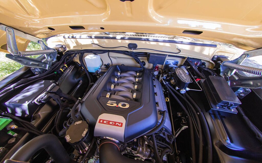 moteur - Un moteur de Mustang pour ce Ford F-100 Ranger 1970 423610-ce-ford-f-100-ranger-1970-restaure-a-un-v8-de-mustang