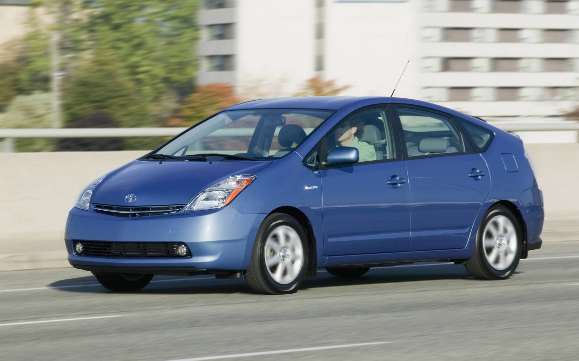 <p><strong>Toyota Prius, 2nd generation (2004-2009)</strong></p>