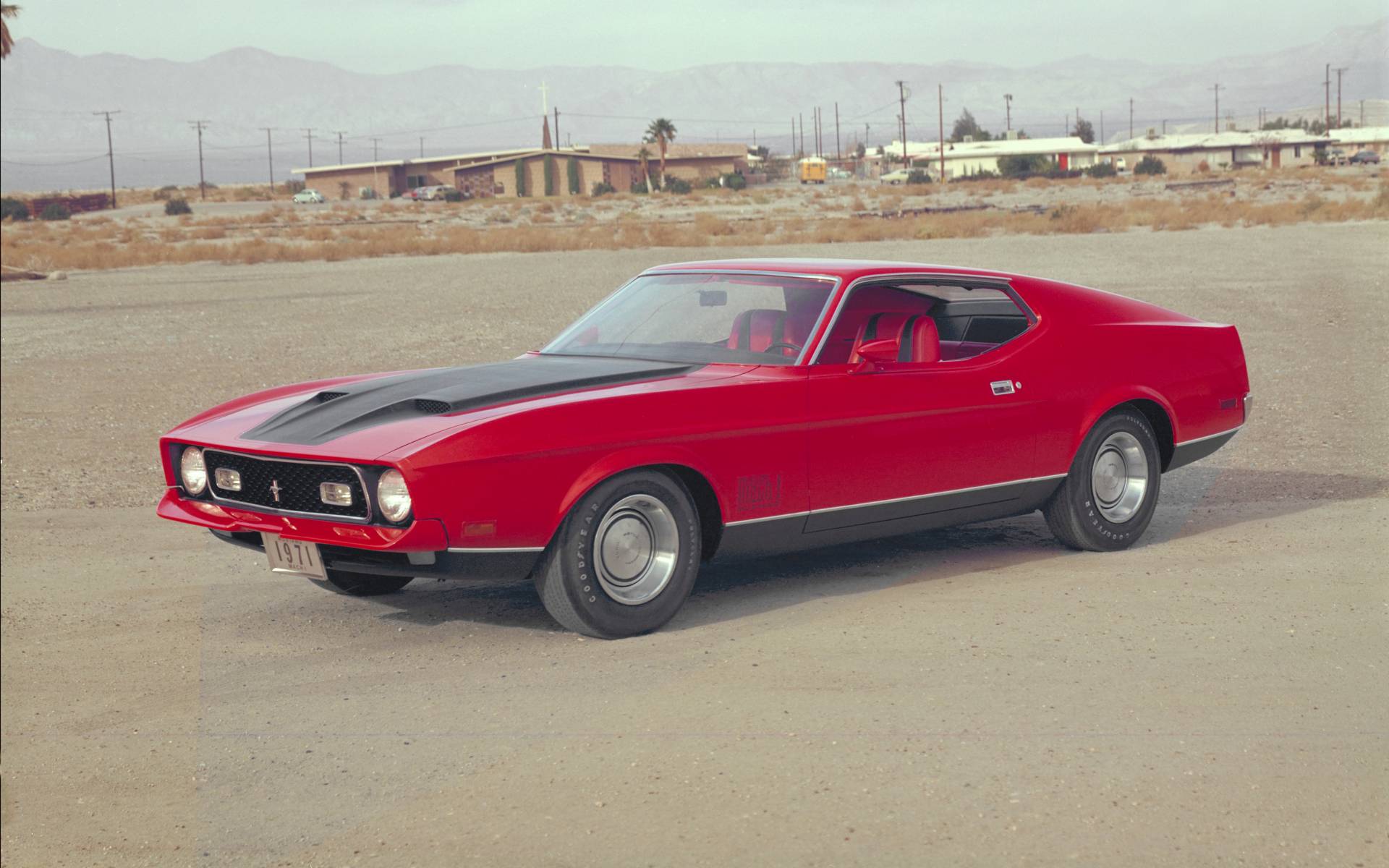 <p>1971 Ford Mustang Mach 1</p>