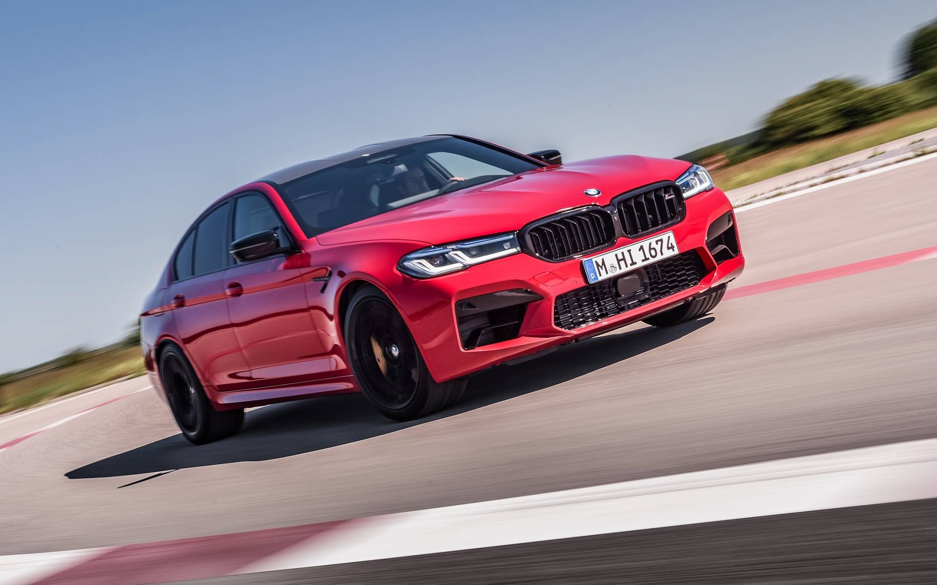 BMW M5 2018 : missile en veston-cravate - Guide Auto