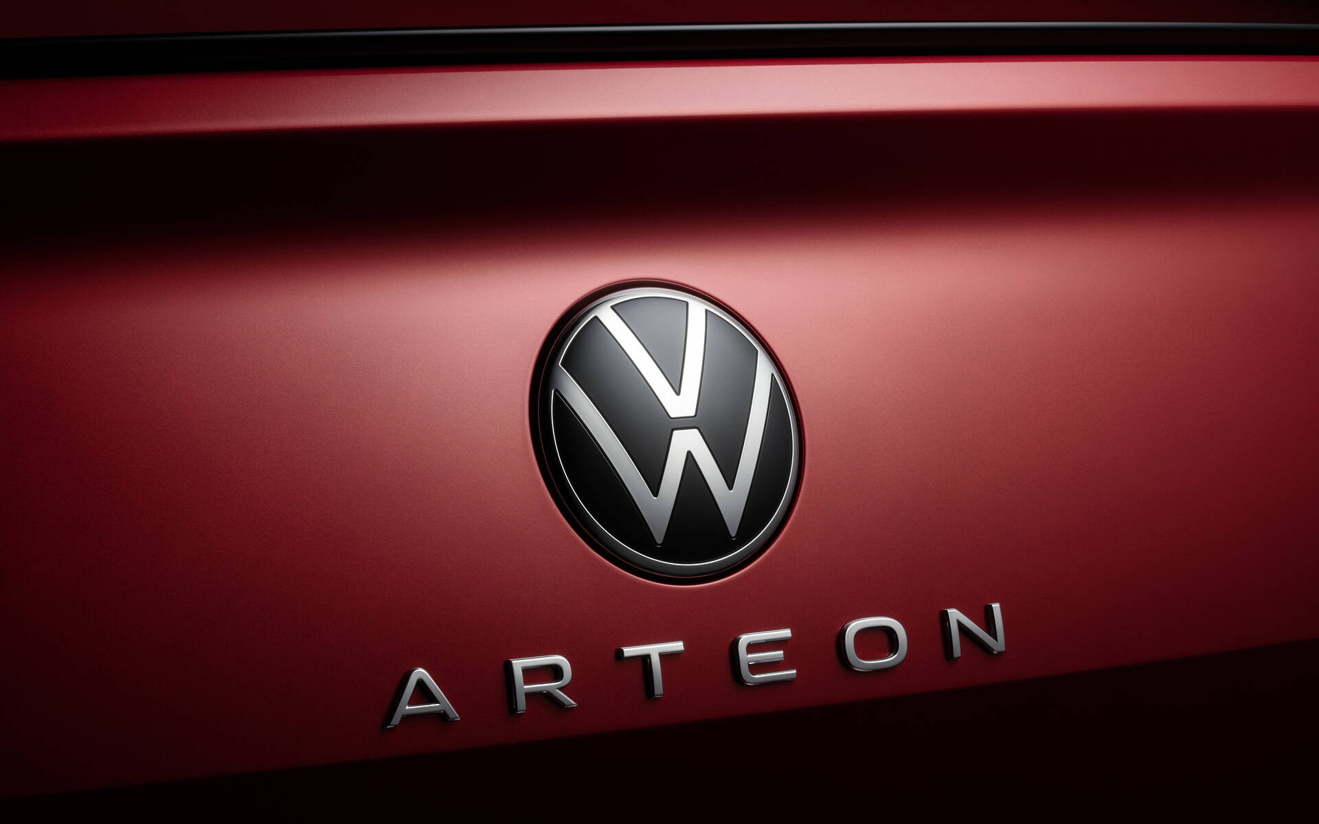 <p>Volkswagen Arteon 2021</p>