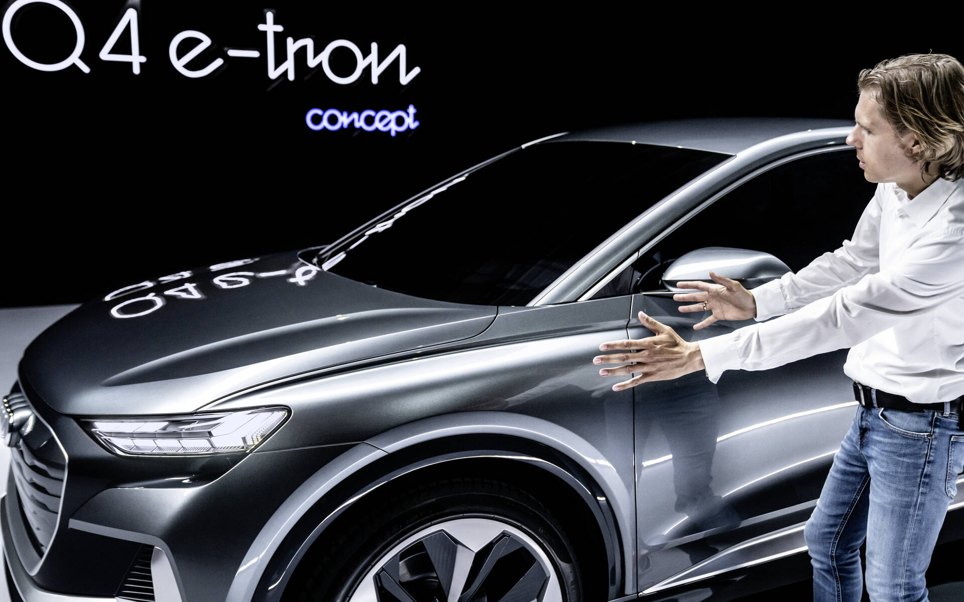<p>Audi Q4 Sportback e-tron concept</p>