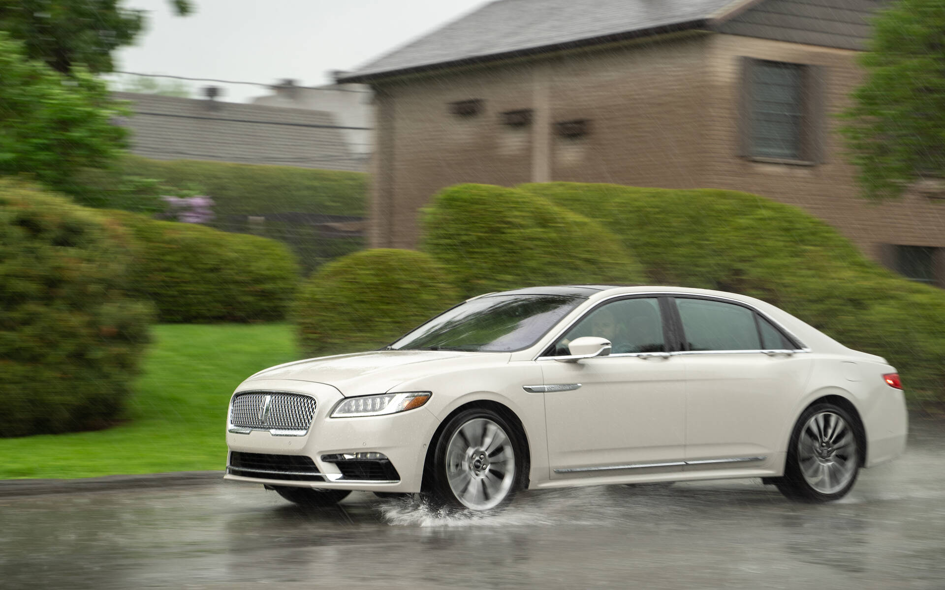 confirmé  la lincoln continental ne reviendra pas en 2021