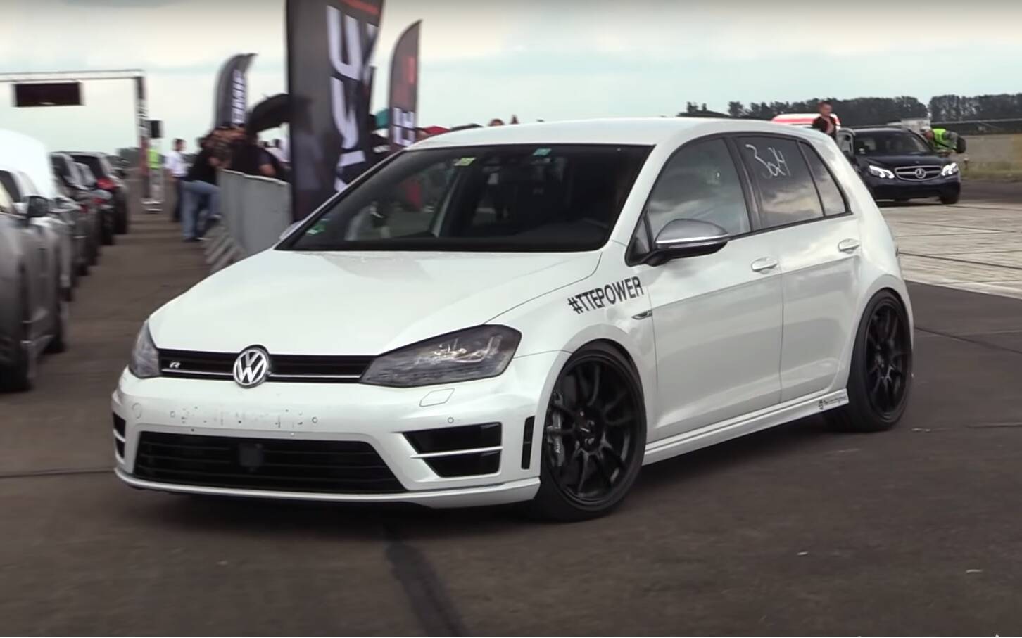 Toelating reactie gekruld Watch: This 730-hp Volkswagen Golf R is a Monster - The Car Guide