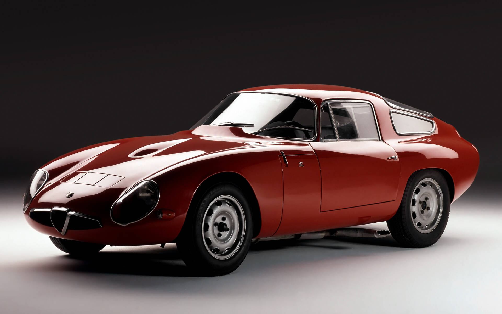 <p>1965 Alfa Romeo Giulia TZ</p>