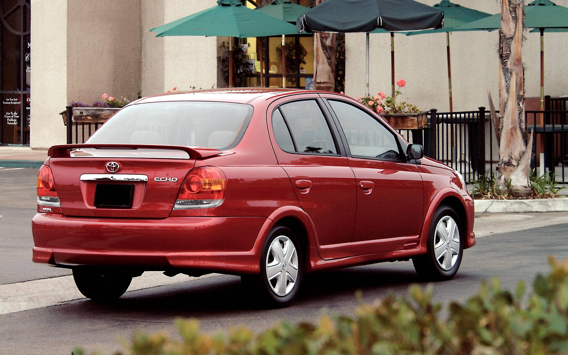 <p><strong>Toyota Echo 2005</strong></p>