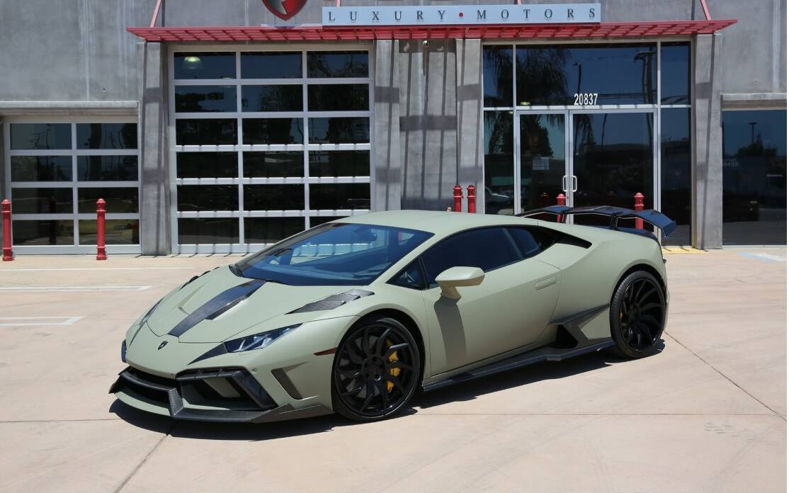 This Fake Lamborghini Actually Hides a Honda Civic - The Car Guide