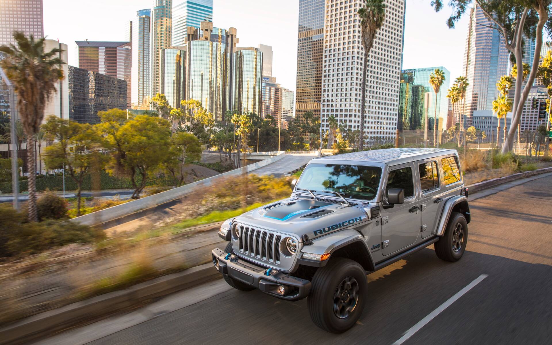 Jeep Wrangler 4xe Plug-in Hybrid Unveiled With 40 km of EV Range - The Car  Guide