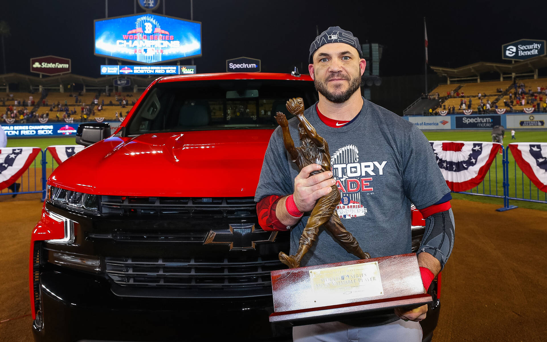 World Series MVPs and Their Cars 3/8