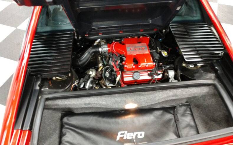 La dernière Pontiac Fiero vendue pour plus de 115 000 $ 452988-la-derniere-pontiac-fiero-vendue-pour-plus-115-000