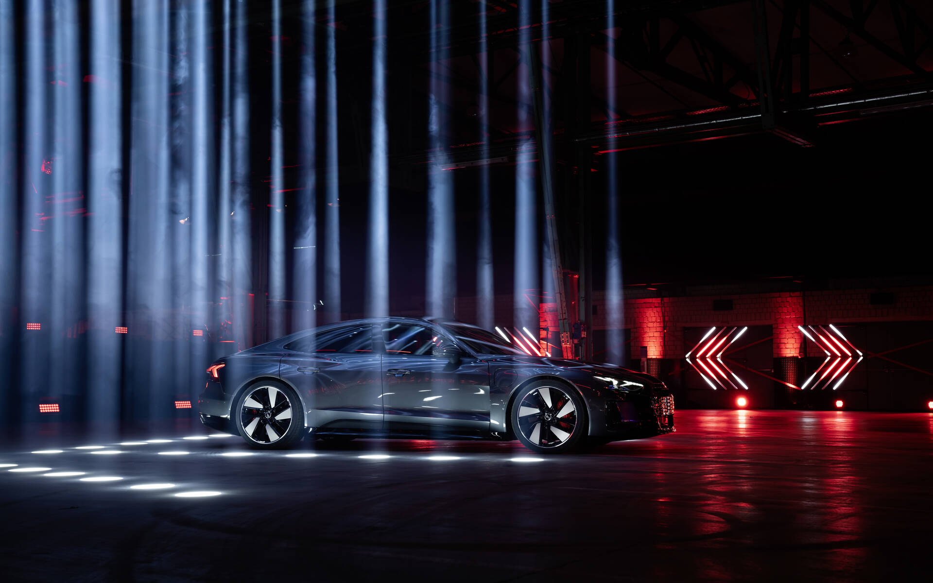 <p>Audi e-tron GT quattro 2021</p>