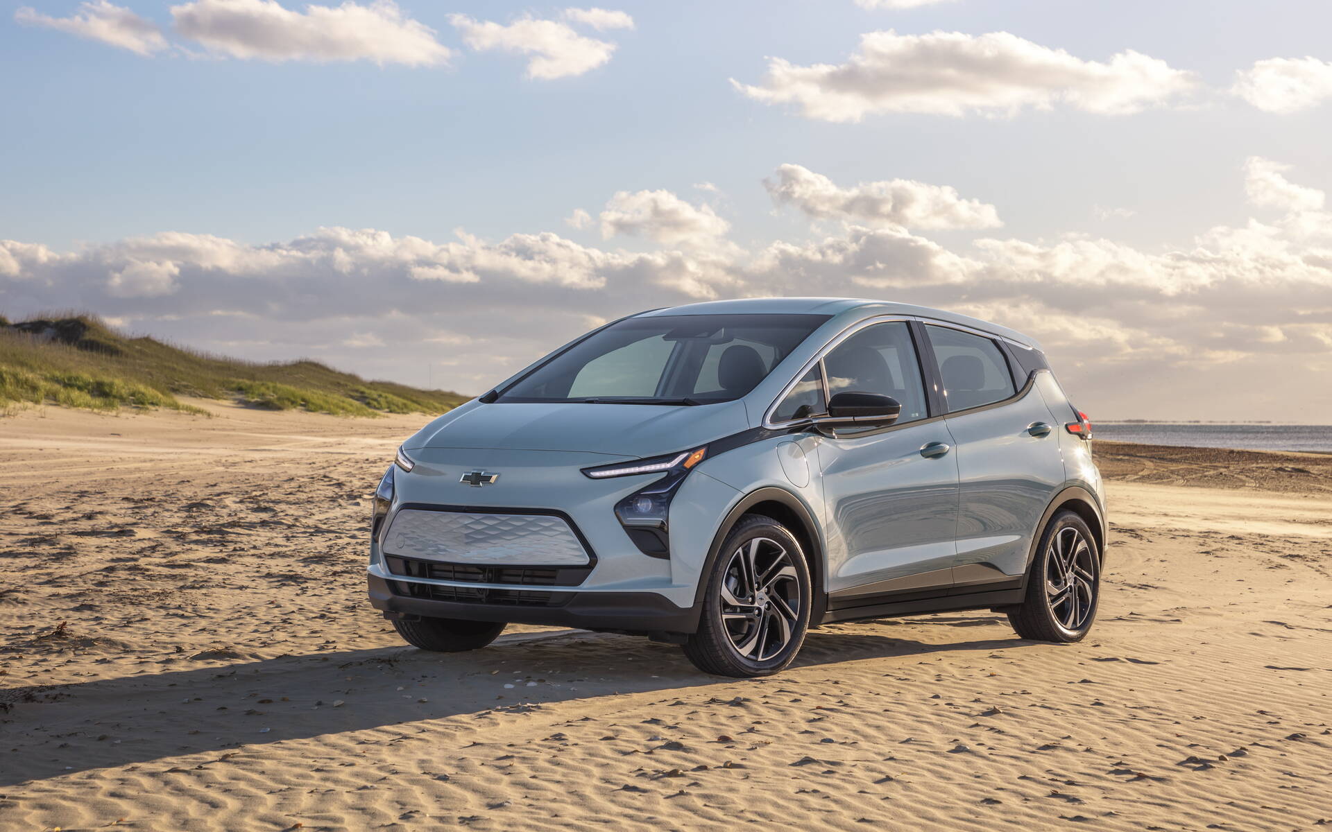 Chevrolet Bolt EV 2022 plus de style et un prix réduit Guide Auto