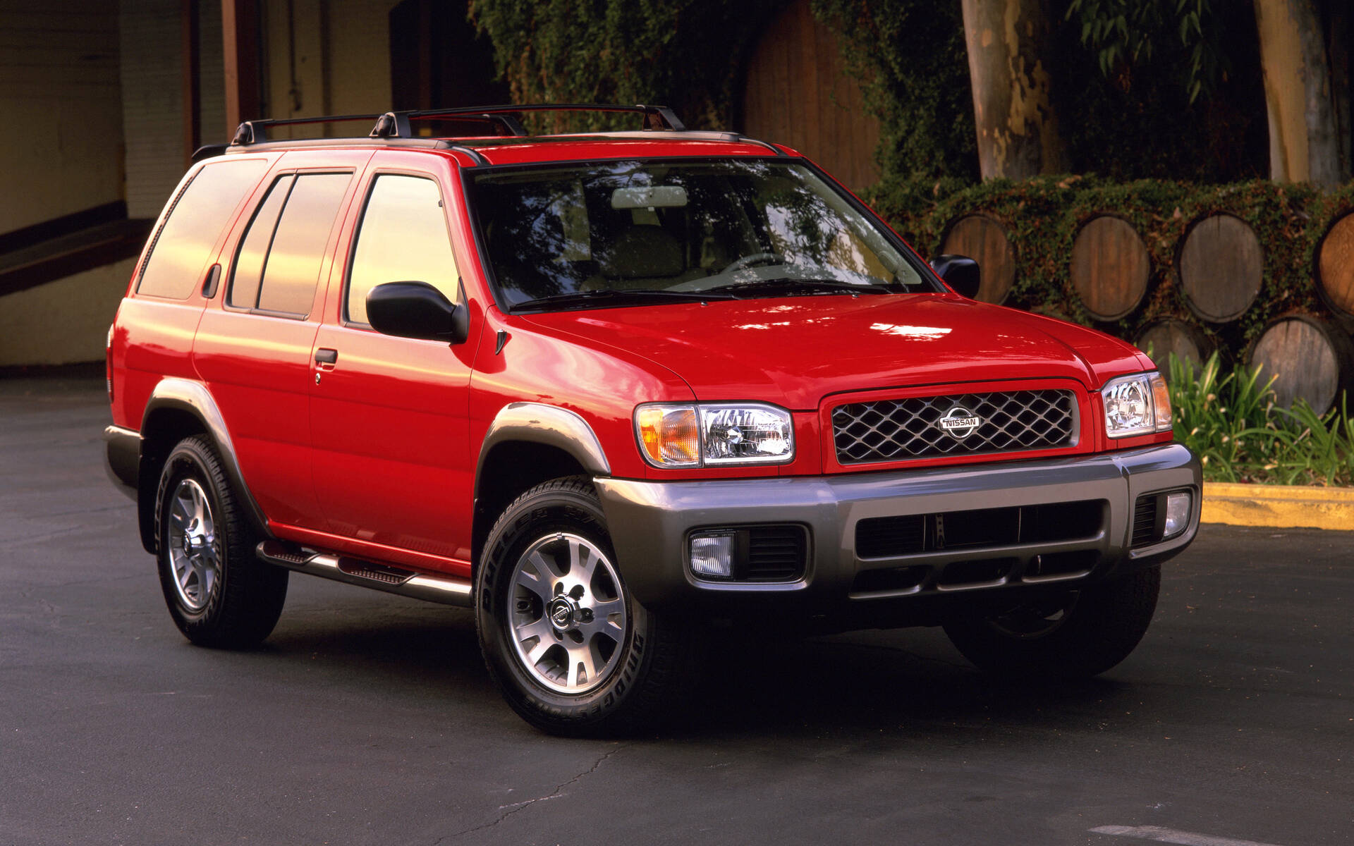 <p>2000-2002 Nissan Pathfinder </p>