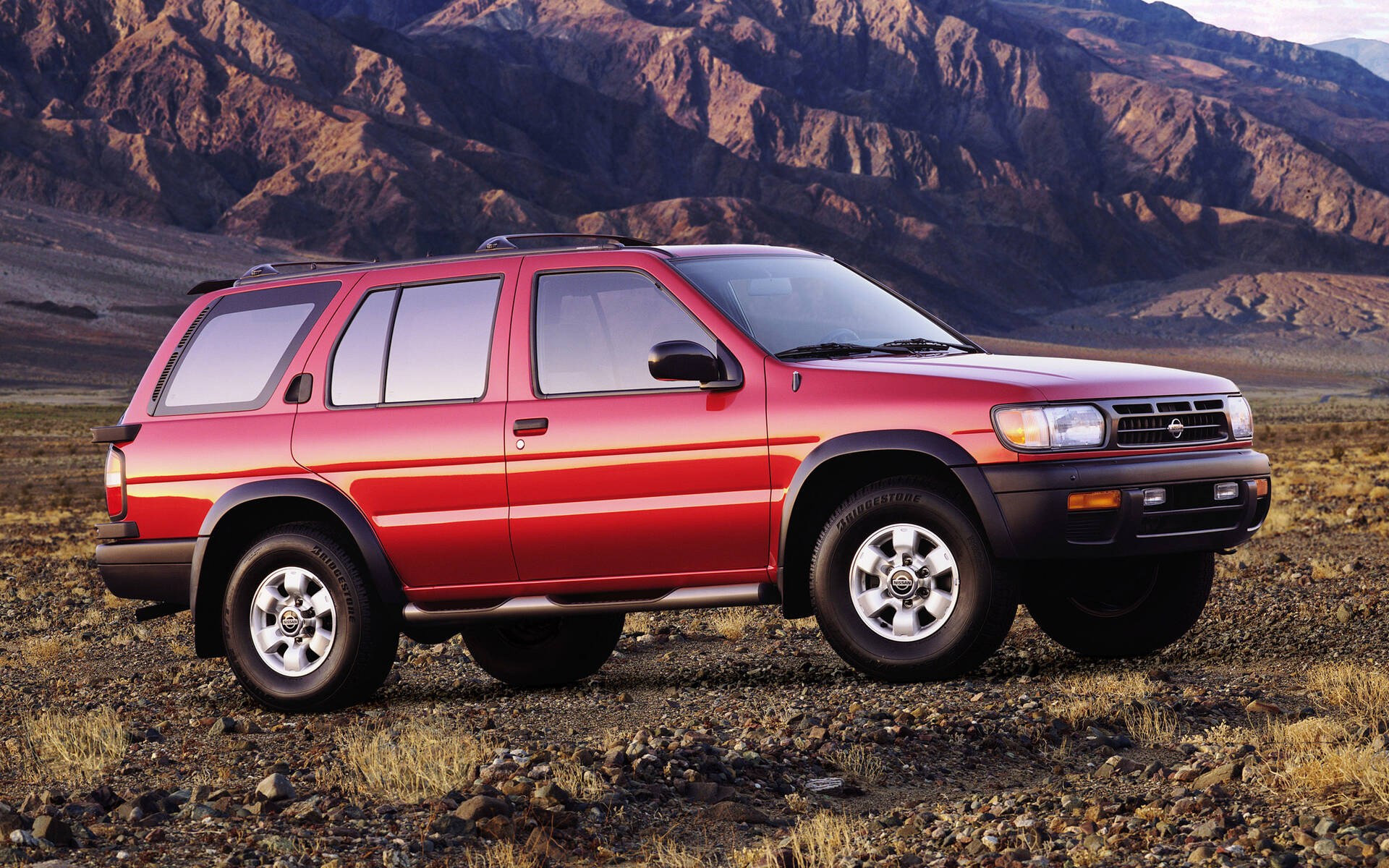 <p>1996-1999 Nissan Pathfinder </p>