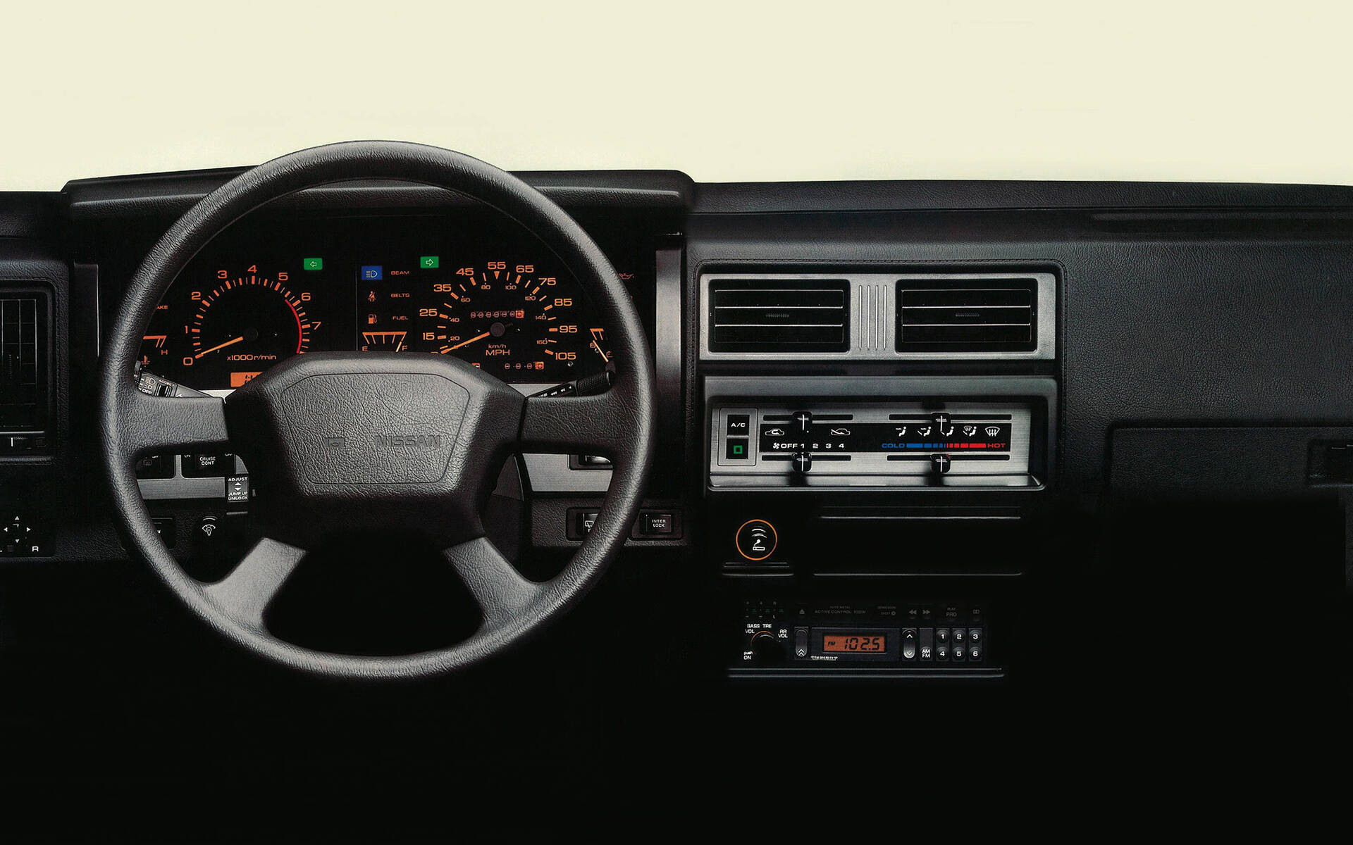 <p>1986-1992 Nissan Pathfinder </p>