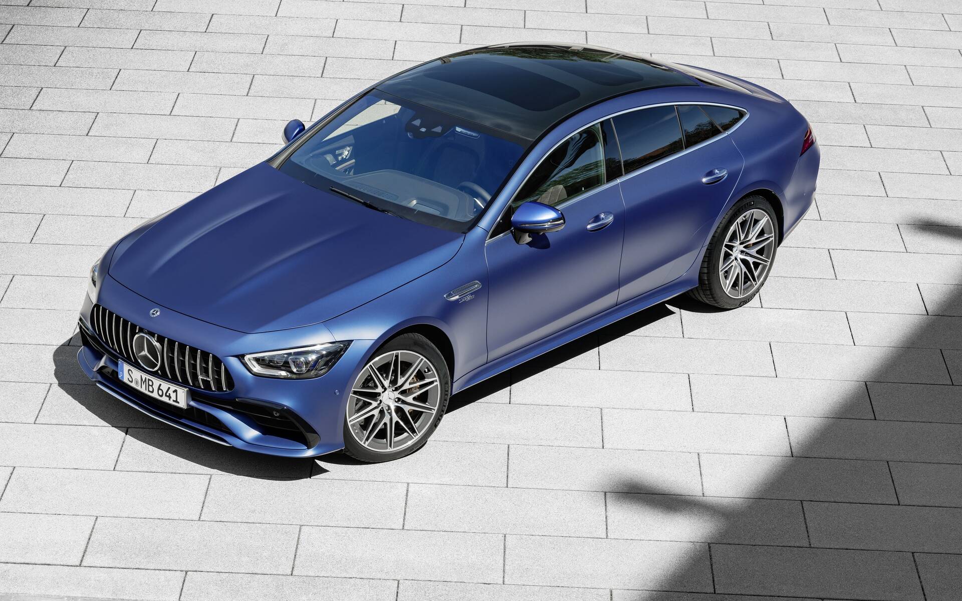 5 Things That Make the All-New Mercedes-AMG GT Coupe the Ultimate