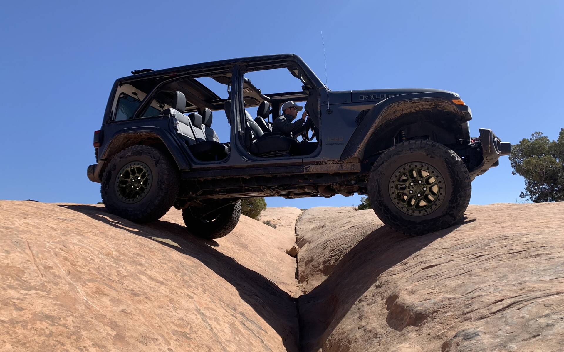 Jeep Wrangler Xtreme Recon Pushes Off-road Envelope Even Further - The Car  Guide