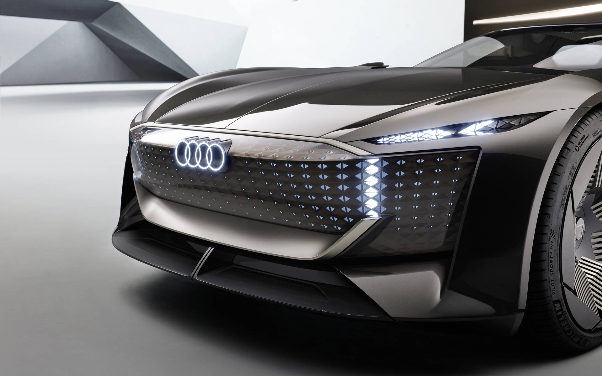 <p>Audi Sky Sphere Concept</p>