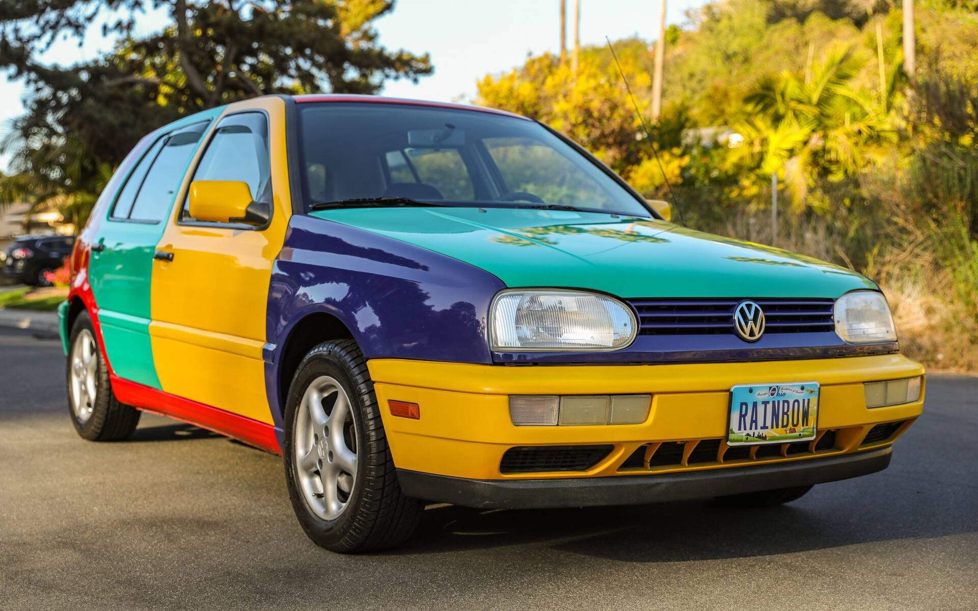 lort kulhydrat Giv rettigheder Une rare Volkswagen Golf Harlequin vendue plus de 32 000 $ - Guide Auto