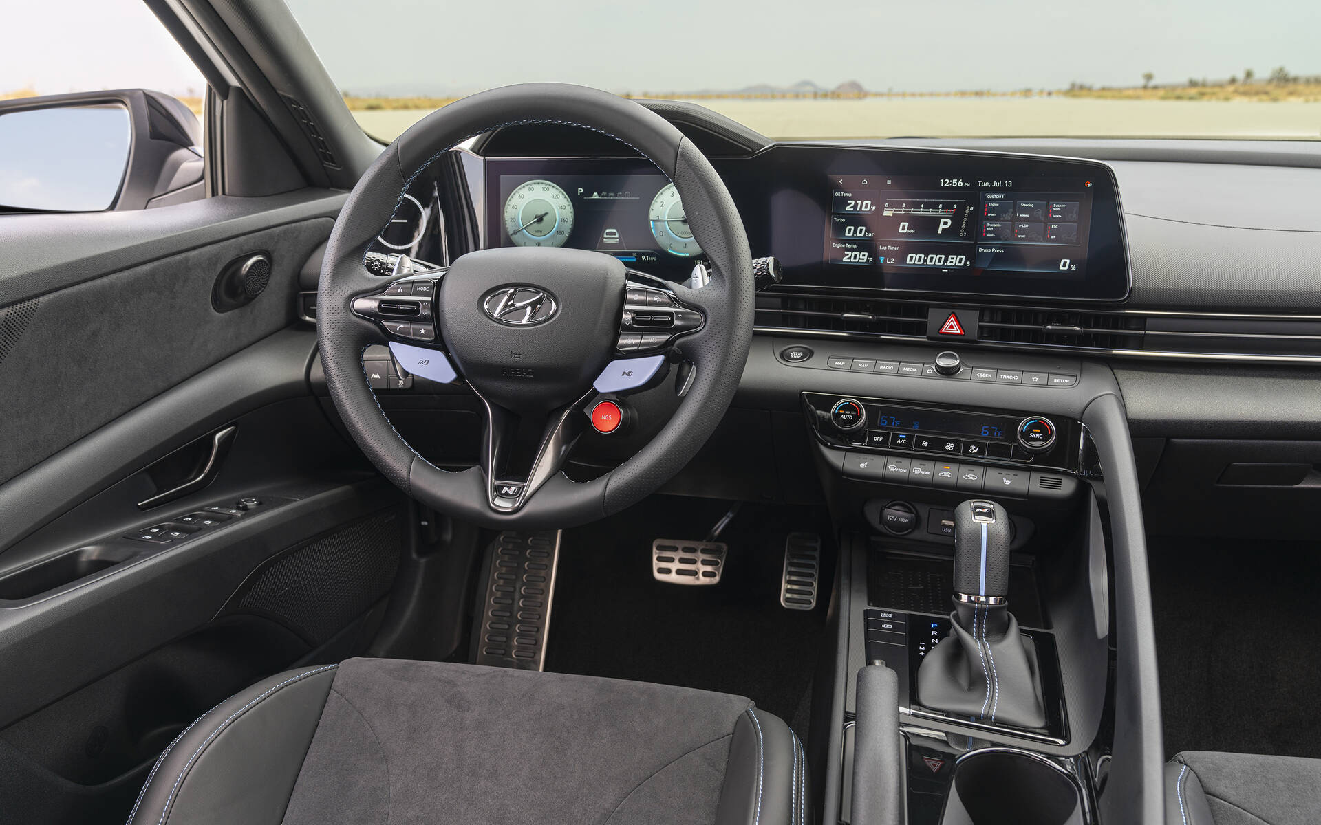 La Hyundai Elantra N 2022 aura une boîte manuelle de série 14/36