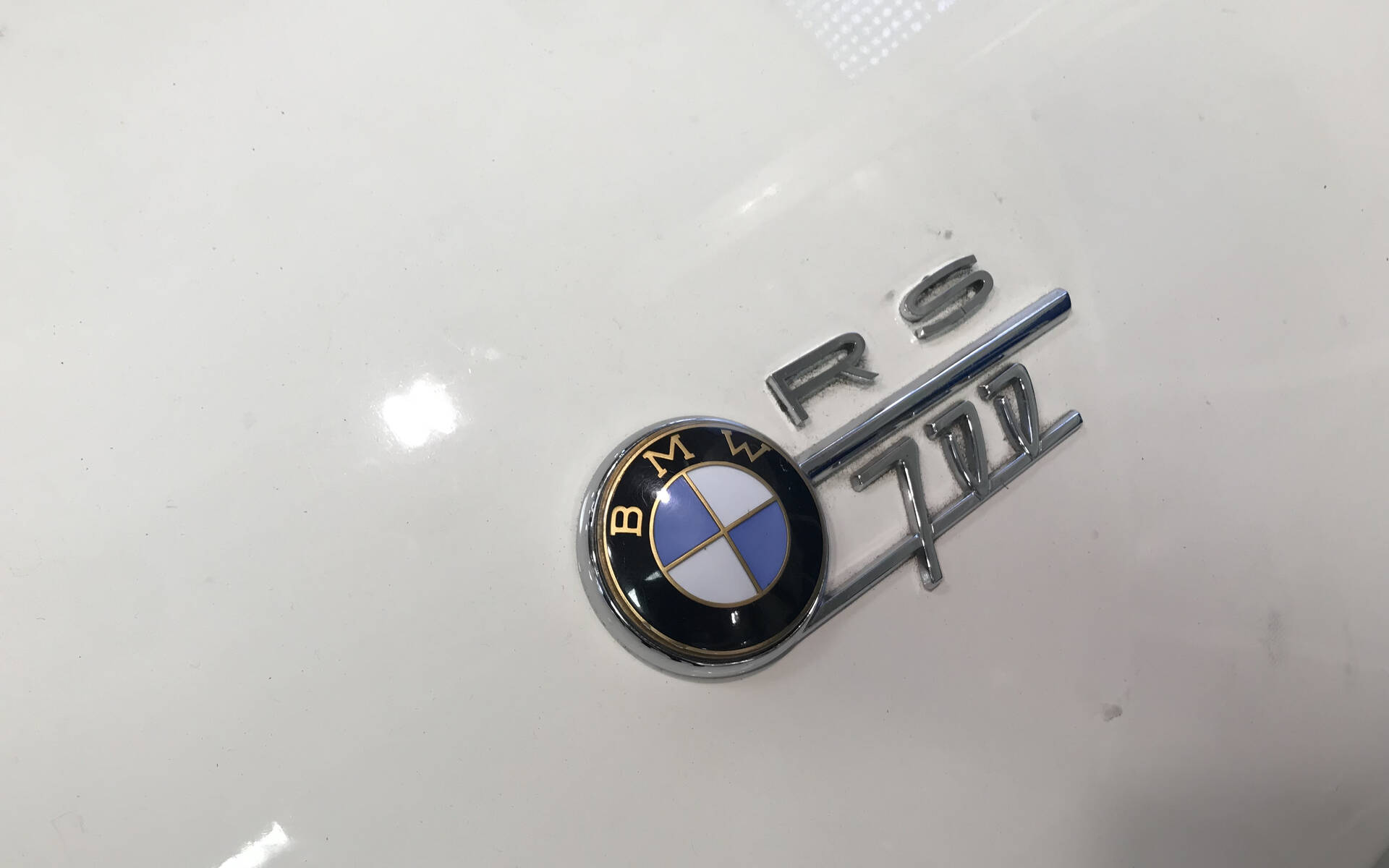 <p>BMW RS 777</p>