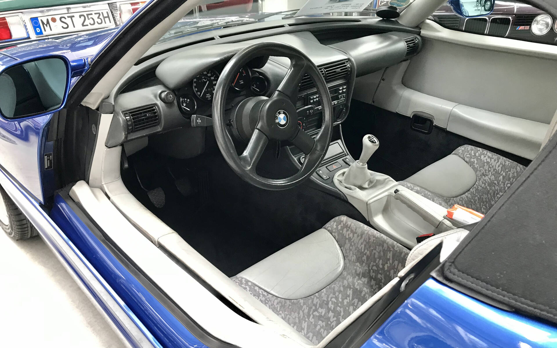 <p>BMW Z1 </p>

