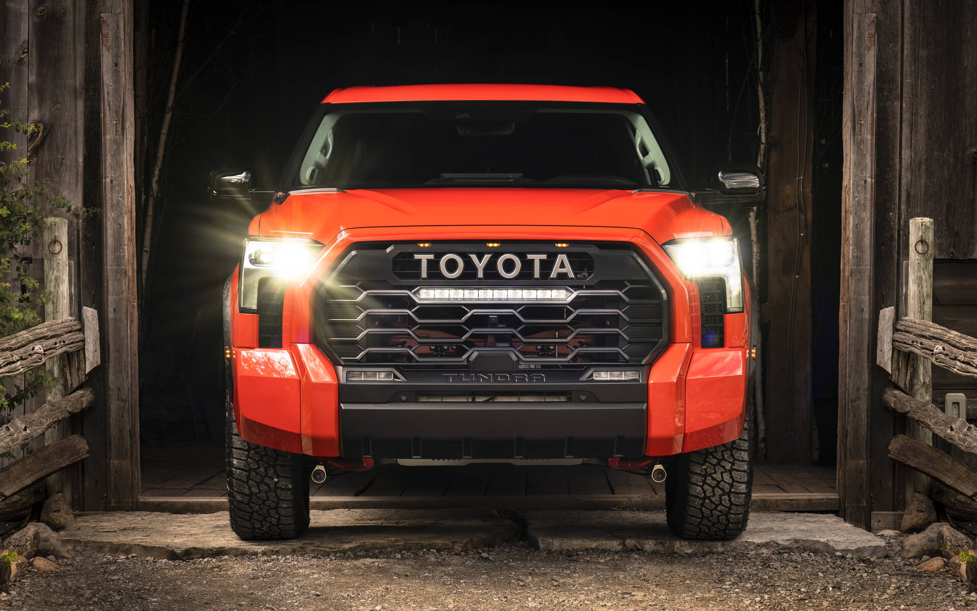 Toyota Tundra 2022 : cinq choses à savoir 488984-toyota-tundra-2022-cinq-choses-a-savoir