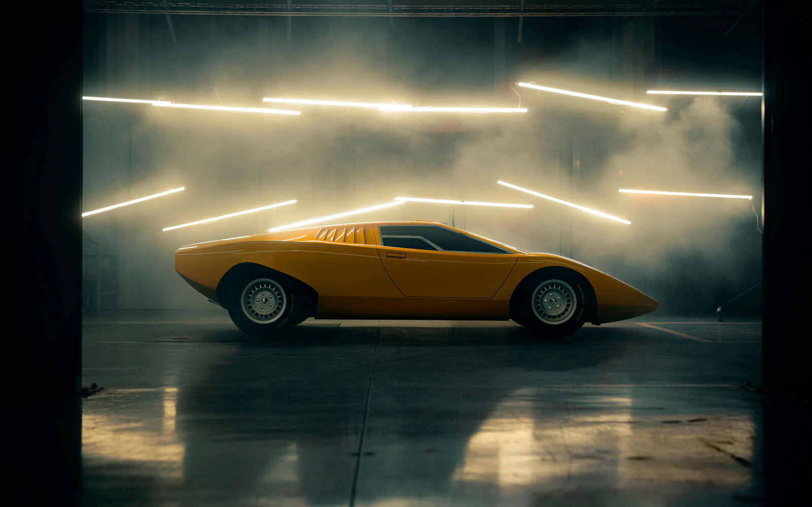 Lamborghini recrée la Countach LP 500 originale et elle est sublime 490130-lamborghini-recree-la-countach-lp-500-originale-et-elle-est-sublime