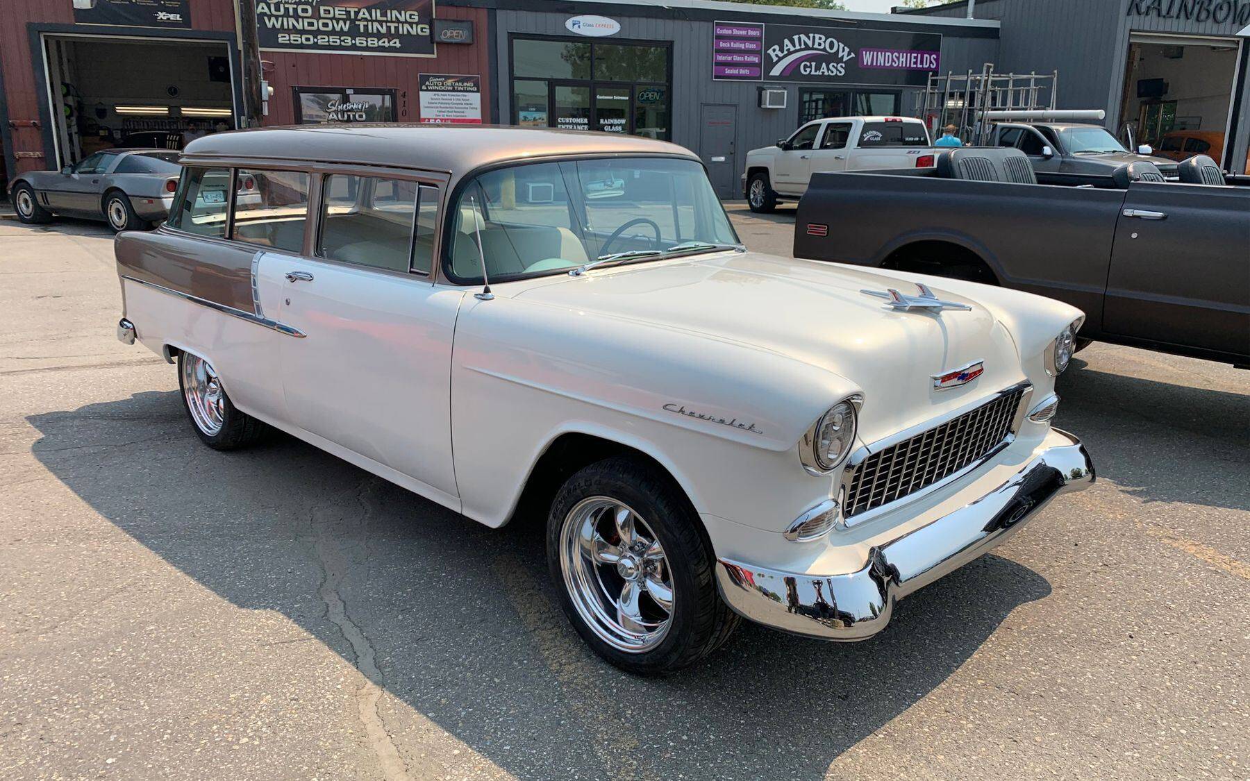 Rust Valley Restorer s Mike Hall Sends 500 car Collection to