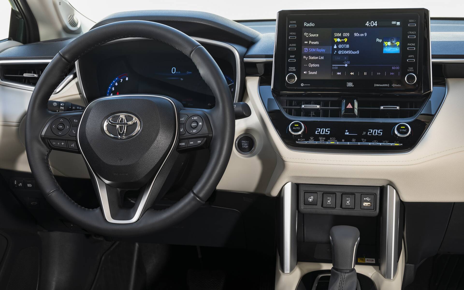Model Features of the 2022 Toyota Corolla Cross