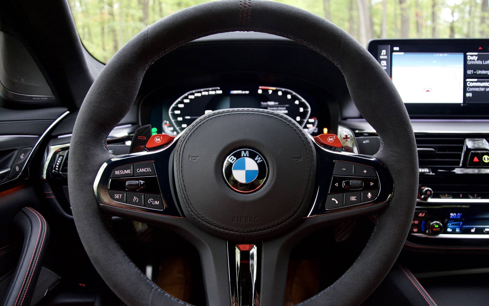 <p>BMW M5 CS 2022</p>