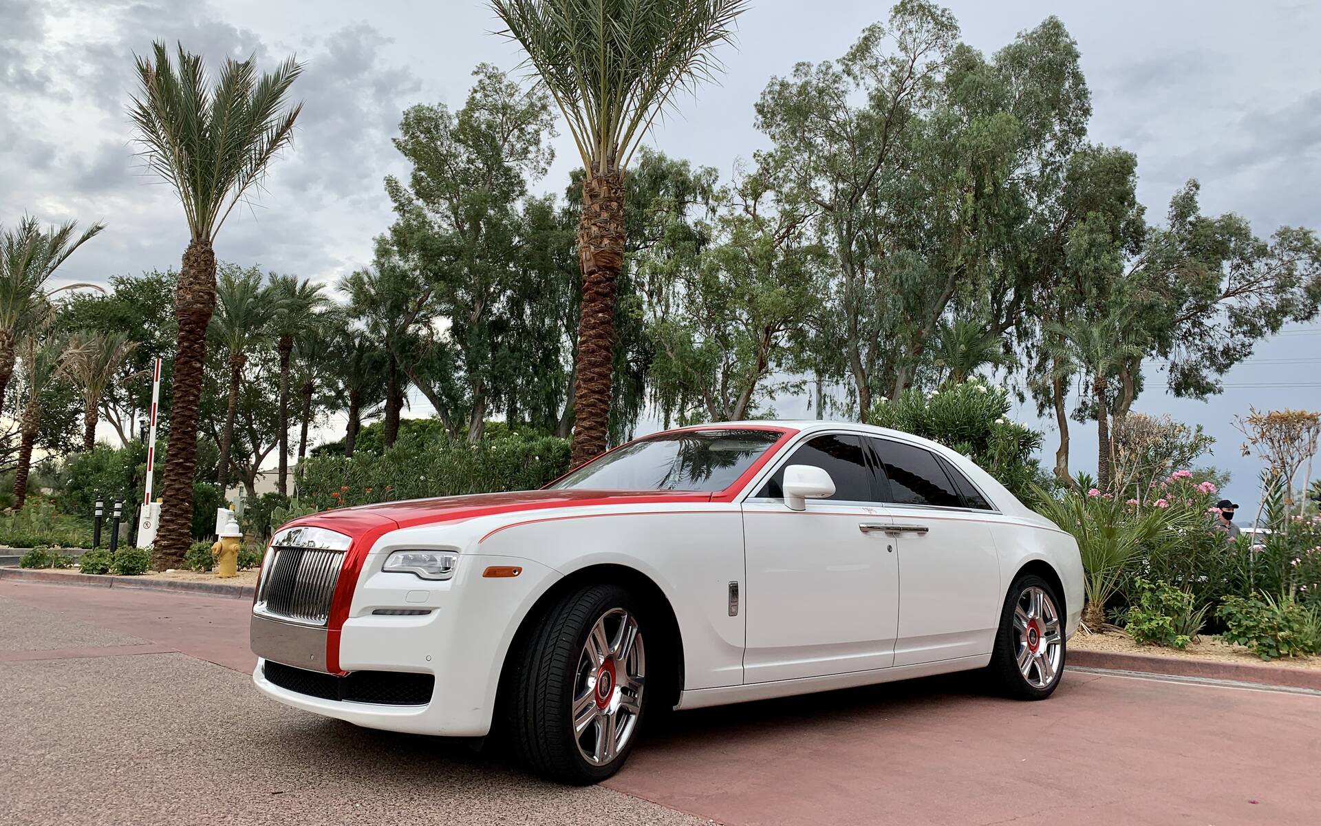 <p><strong>Rolls-Royce Ghost</strong></p>