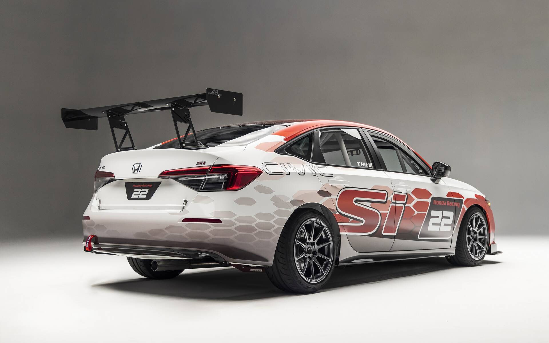 <p><strong>Team Honda Research West Civic Si Race Car</strong></p>