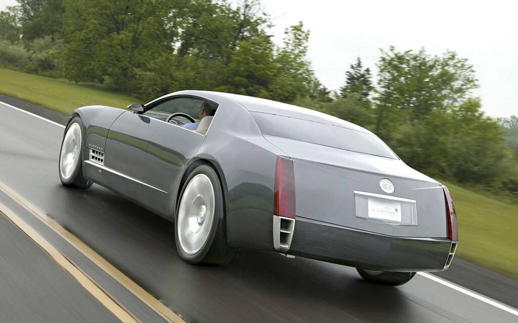 Concept Cadillac Sixteen : la démesure ! 494236-concept-cadillac-sixteen-la-demesure