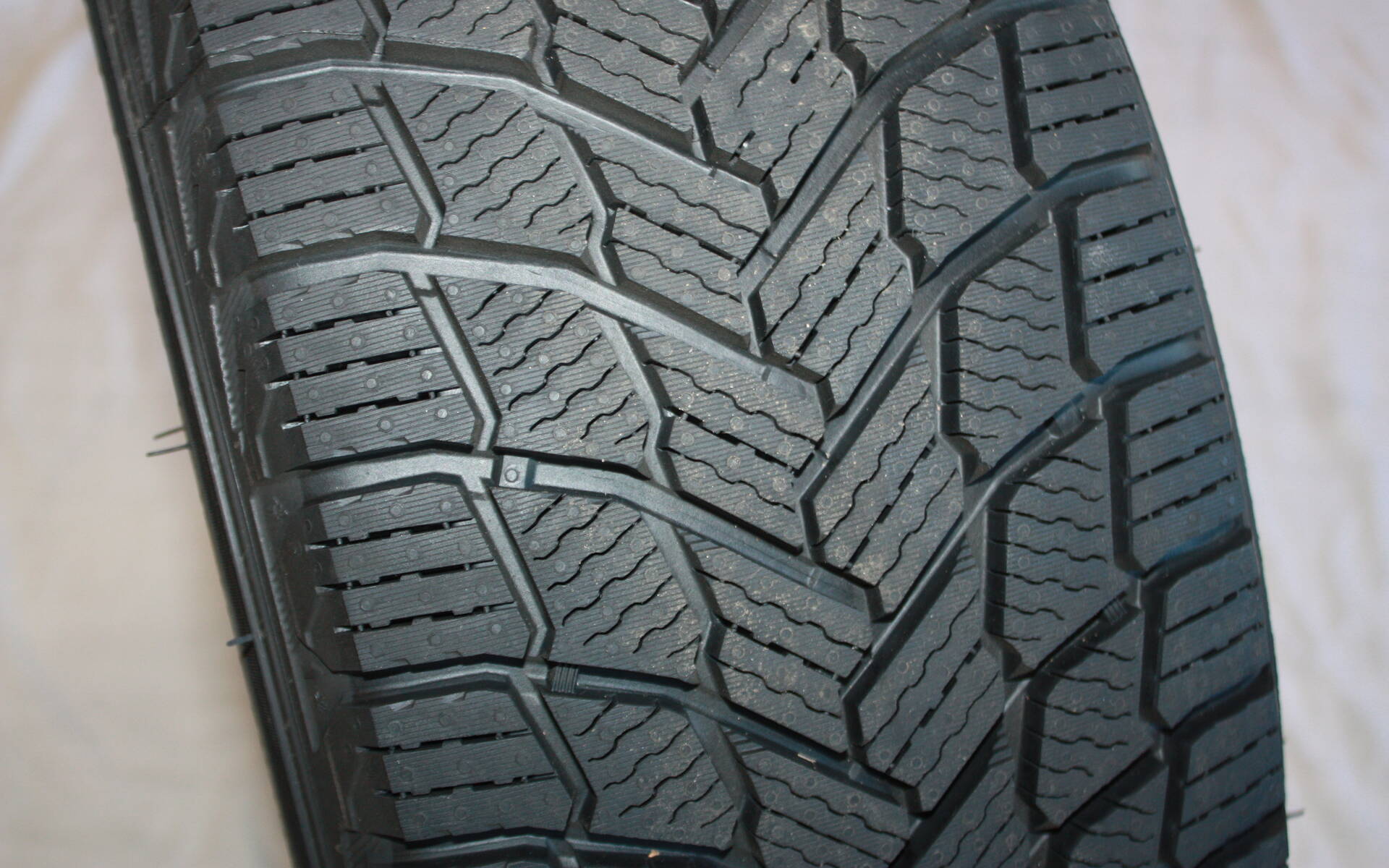 <p><strong>Michelin X-ICE Snow </strong></p>
