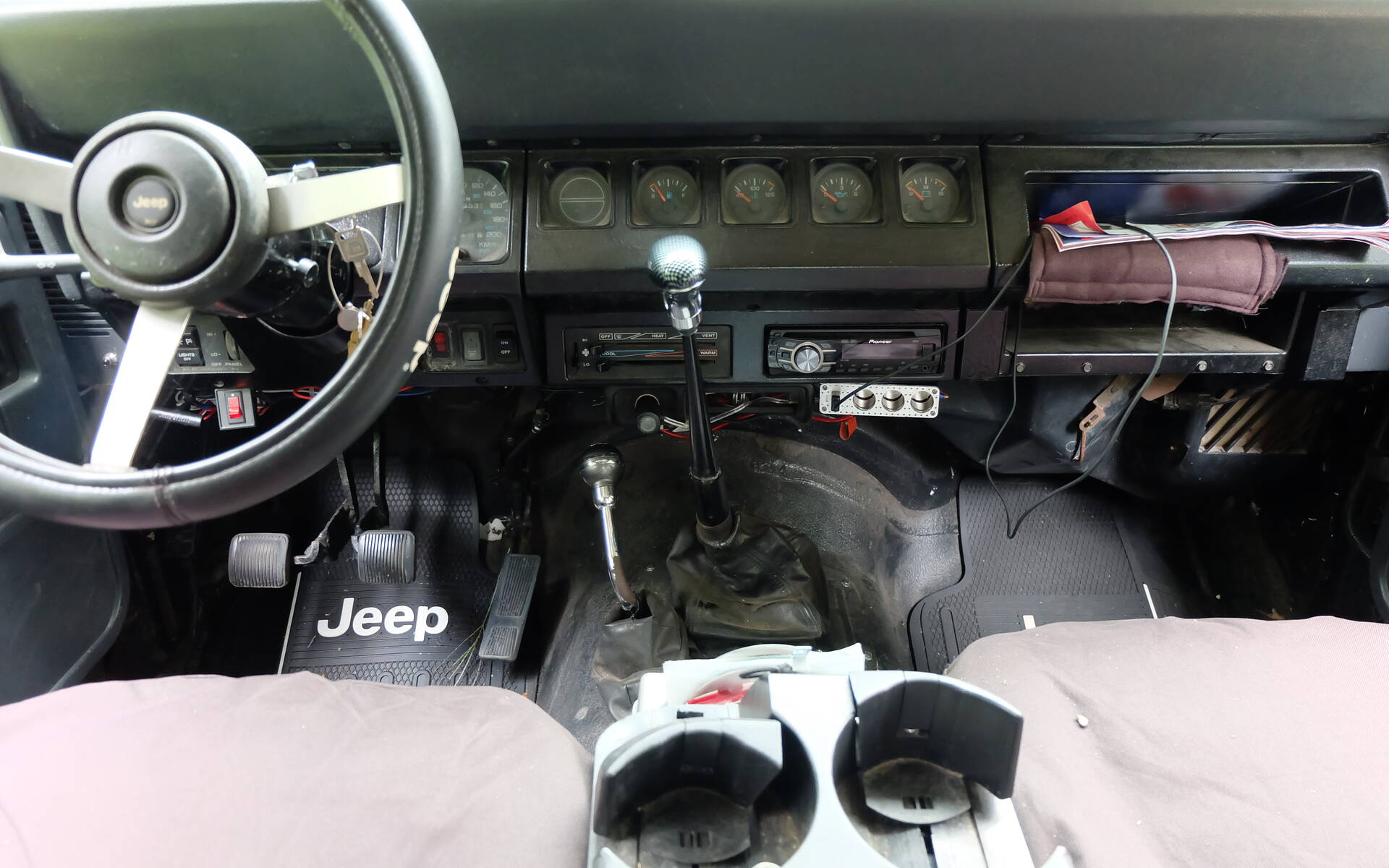 <p>Jeep YJ </p>