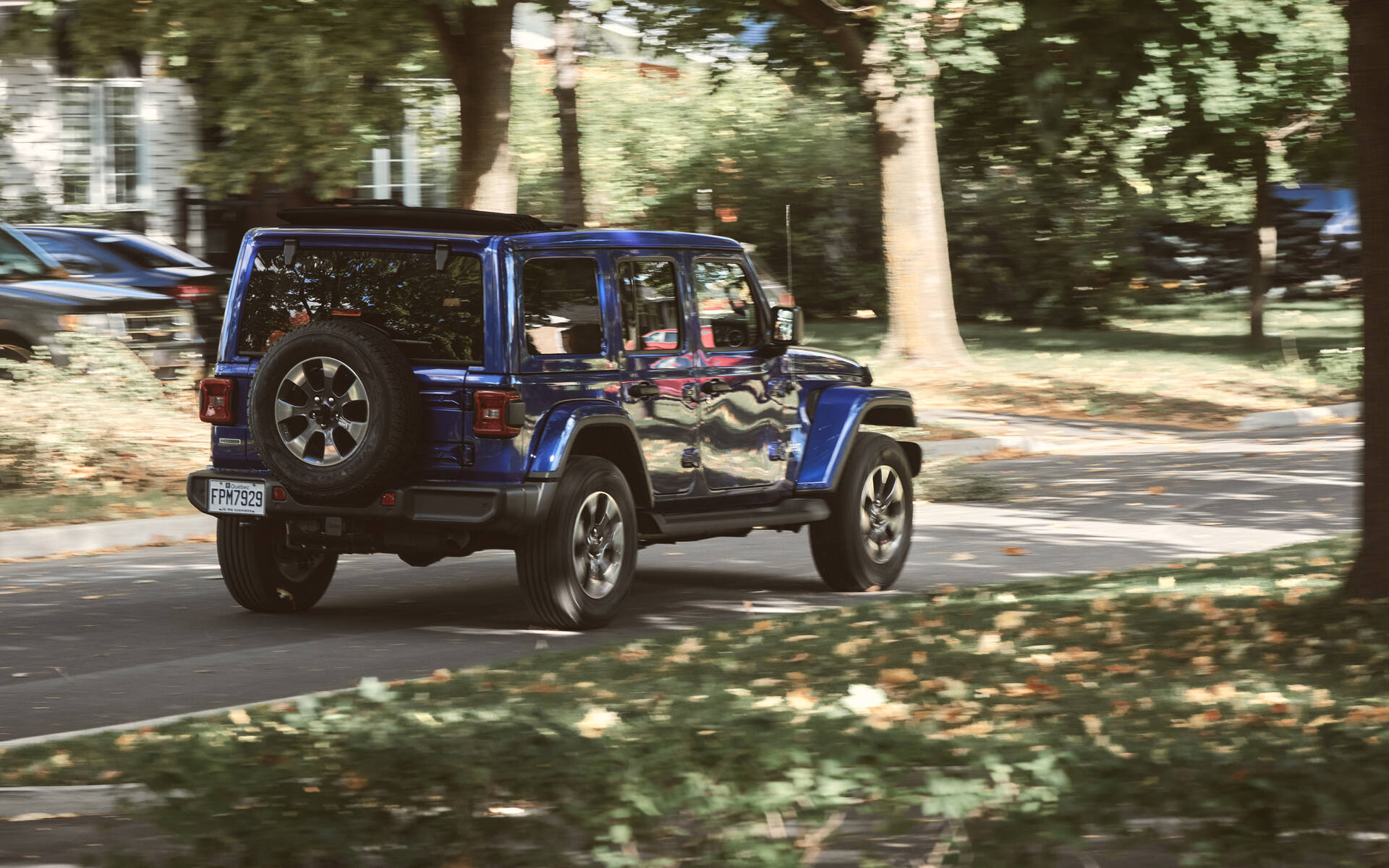 <p>Jeep Wrangler Sahara 2021</p>