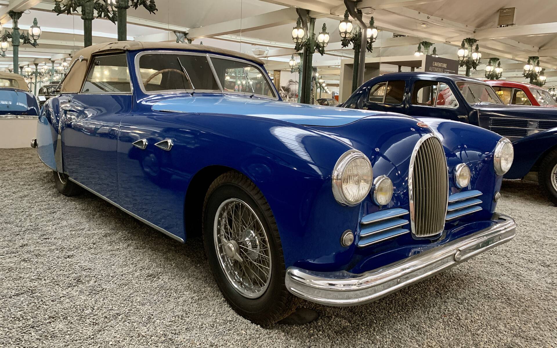 En photos : une centaine de Bugatti réunies dans un même musée 503062-en-photos-des-dizaines-de-bugatti-reunies-dans-un-meme-musee