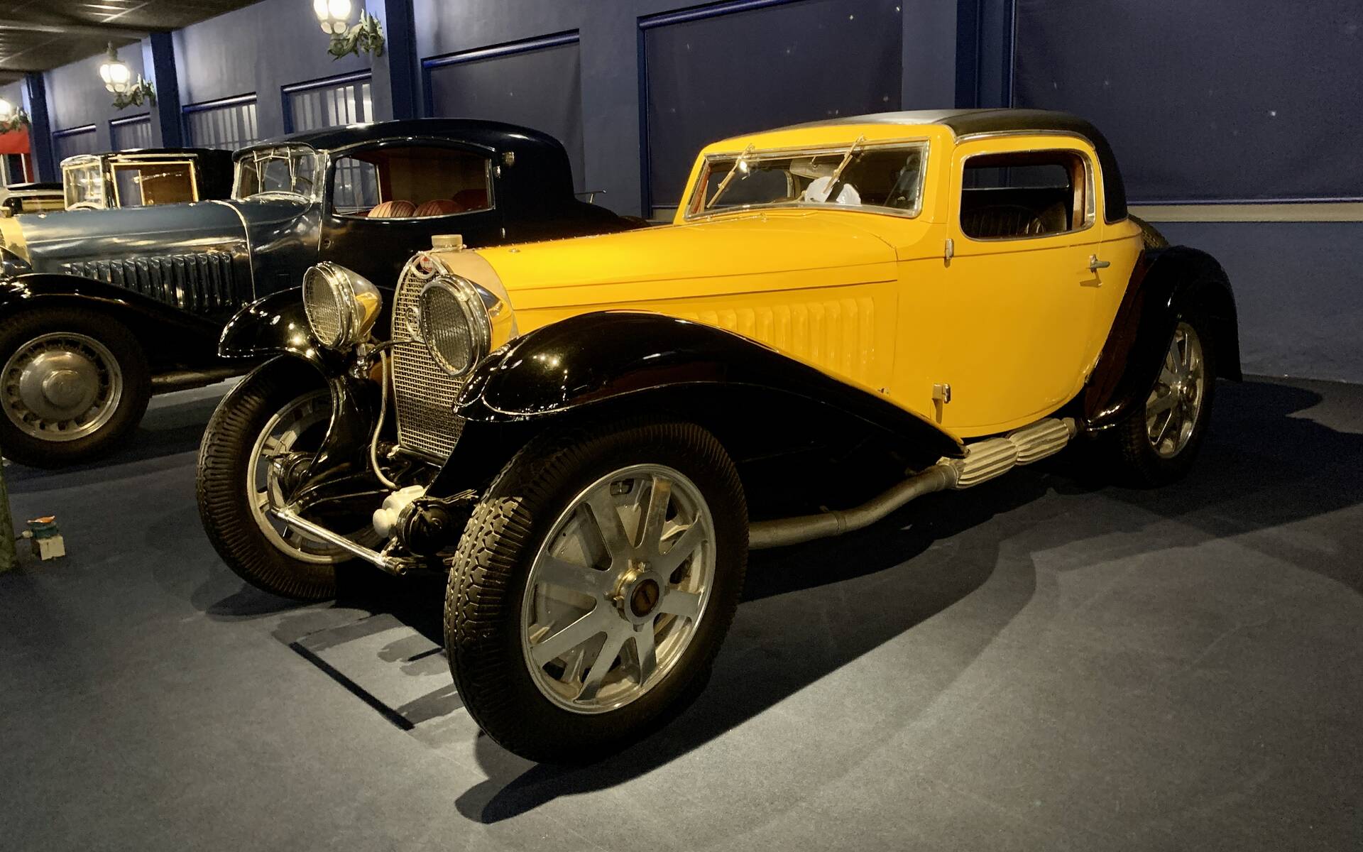 En photos : une centaine de Bugatti réunies dans un même musée 503100-en-photos-des-dizaines-de-bugatti-reunies-dans-un-meme-musee