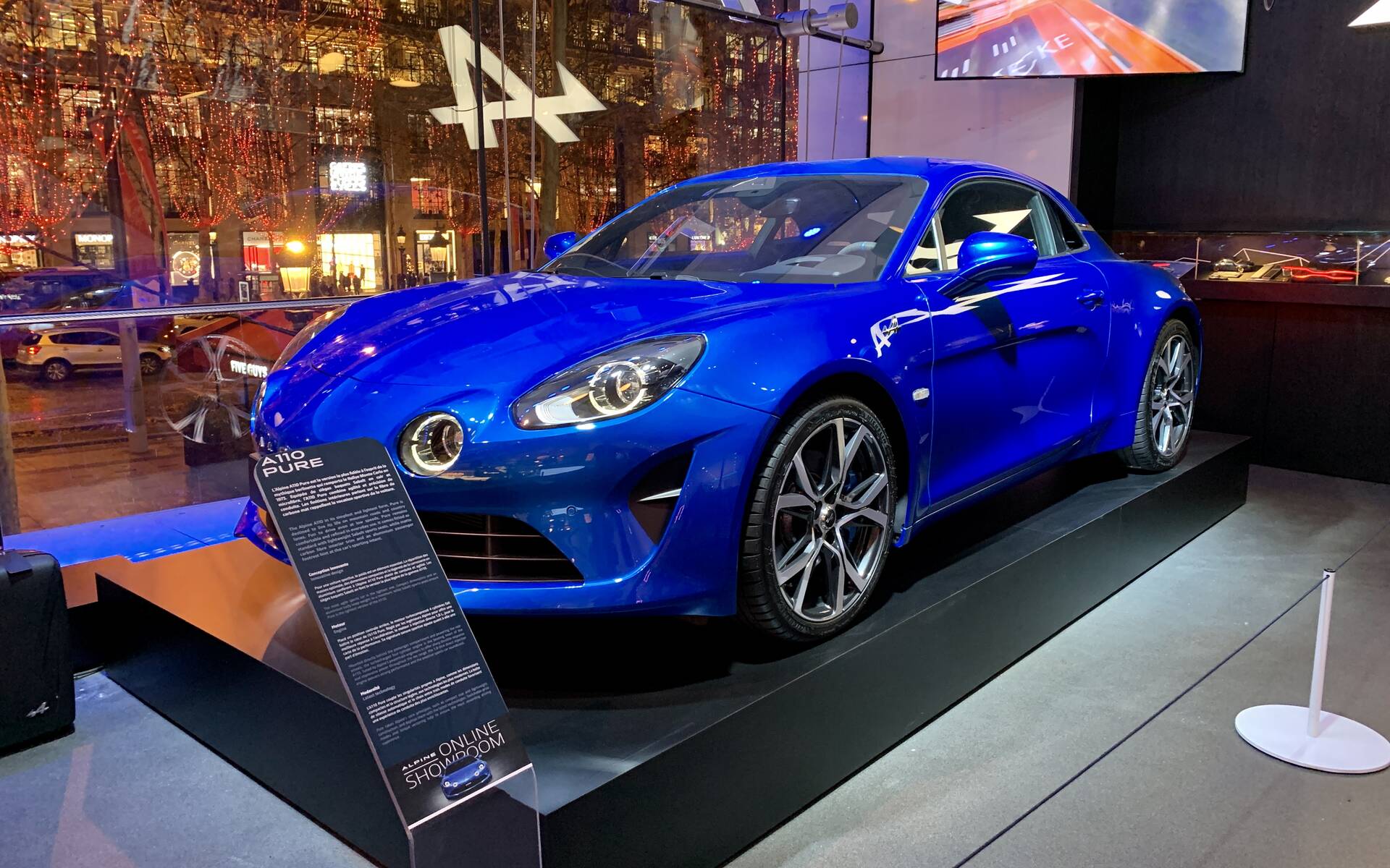 <p><strong>Alpine A110 Pure</strong></p>