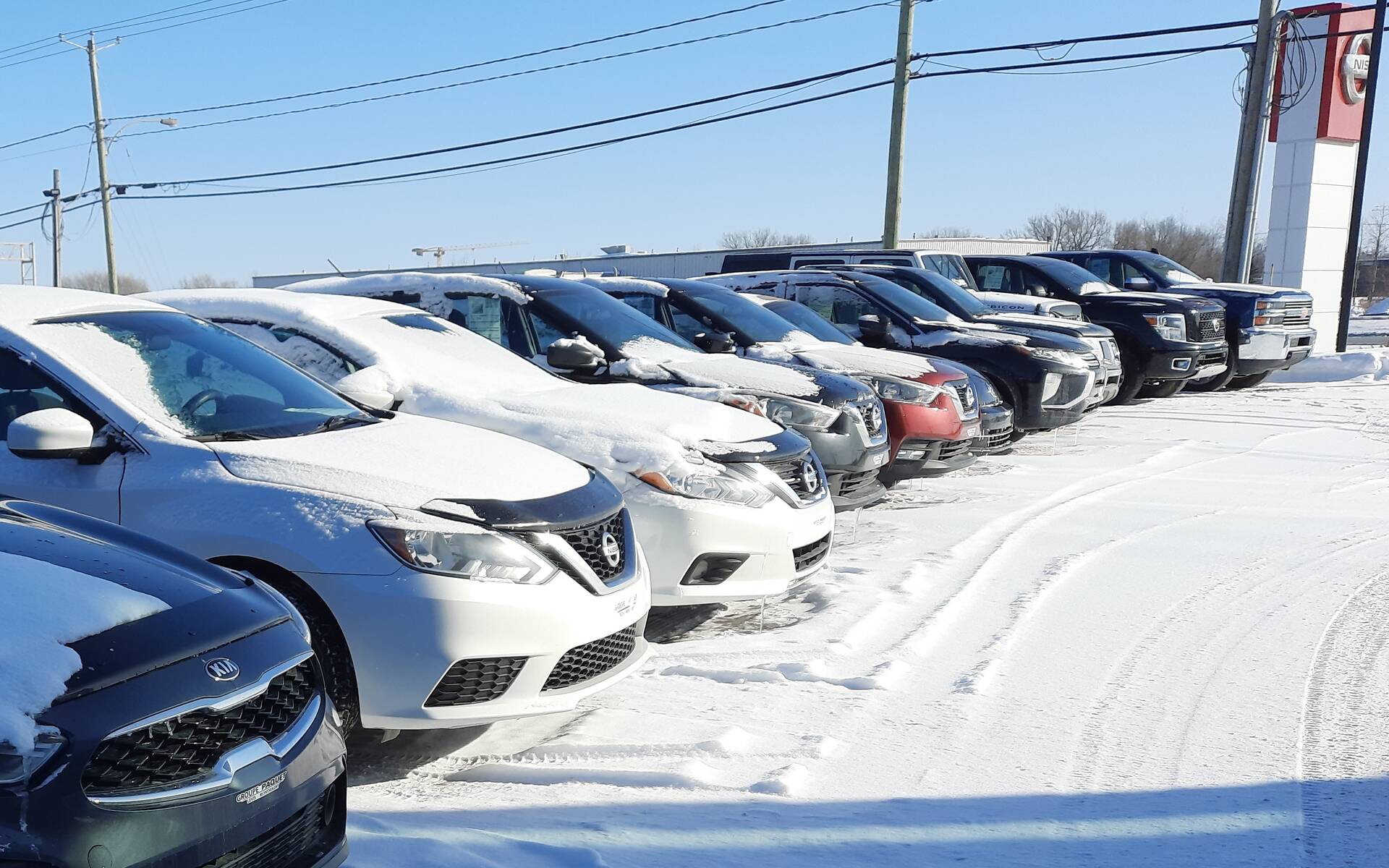 3 Tips for Shopping for a Used Car in Winter - The Car Guide