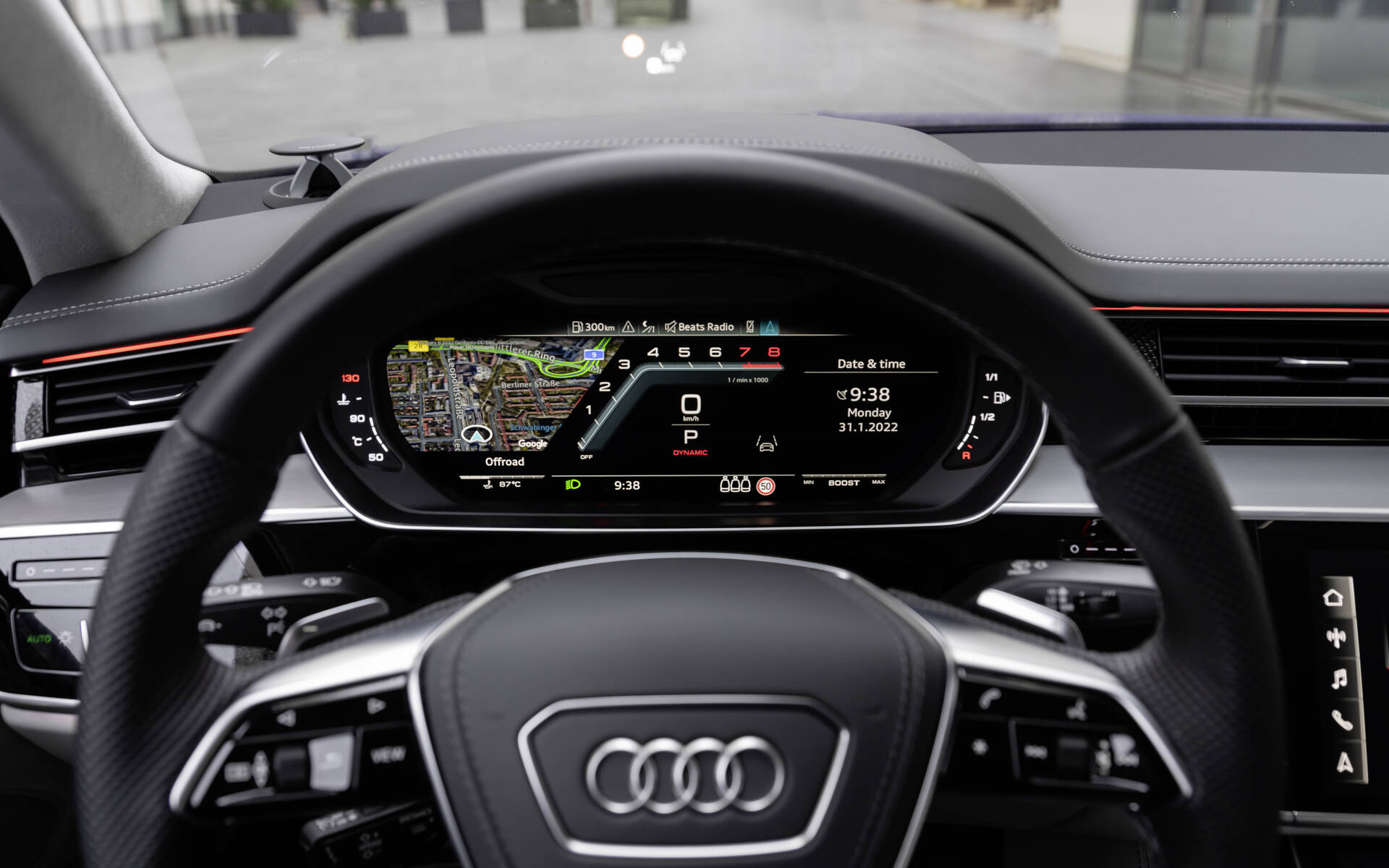 <p>Audi S8 2023</p>